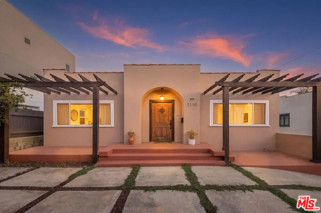 1110 Queen Anne Place, Los Angeles, CA 90019 - #1