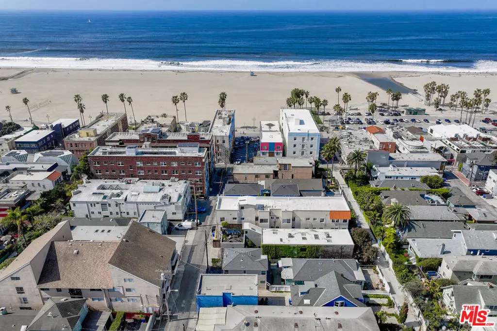 34 Dudley Avenue, Venice, CA 90291 - #1