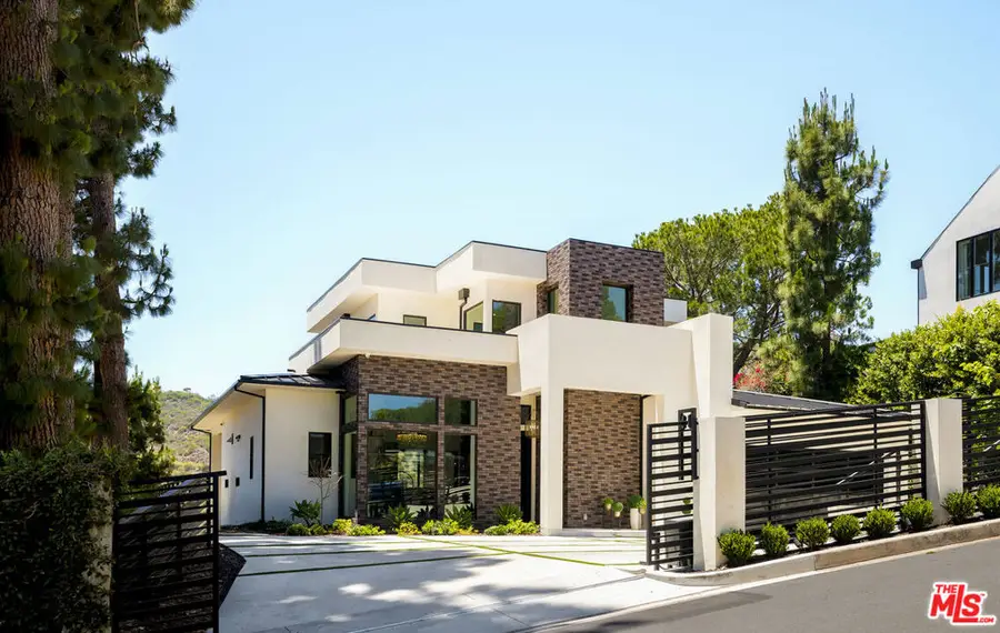 1367 Casiano Road, Los Angeles, CA 90049 - #2