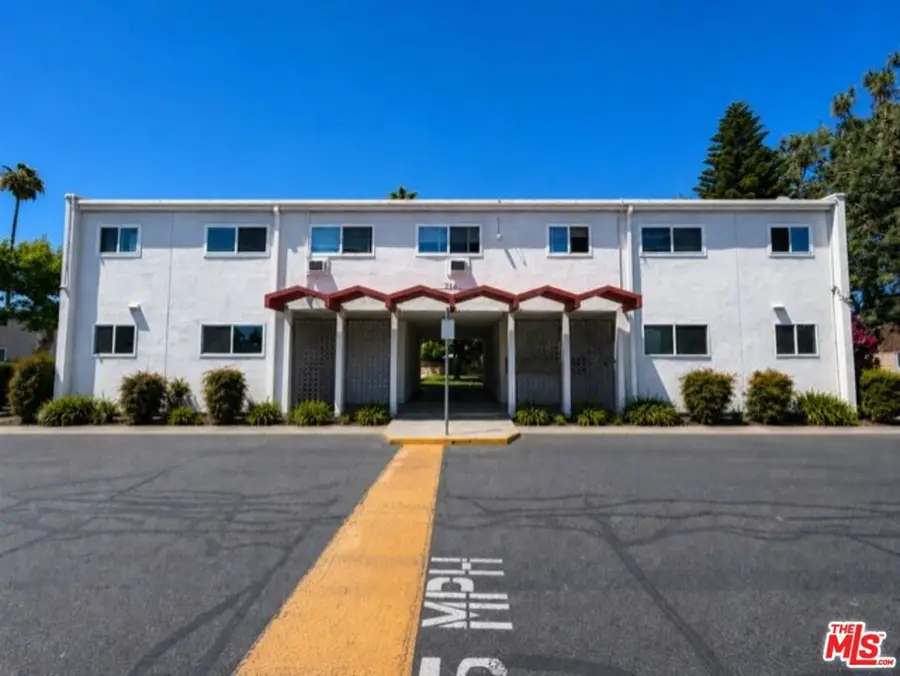 7141 Coldwater Canyon Avenue #5, North Hollywood, CA 91605 - #2