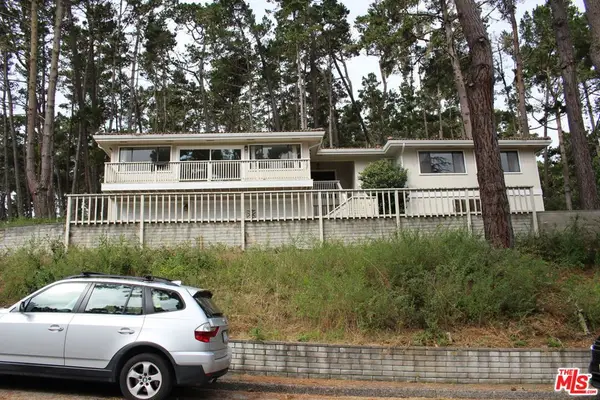 1 Greenwood Way, Monterey, CA 93940
