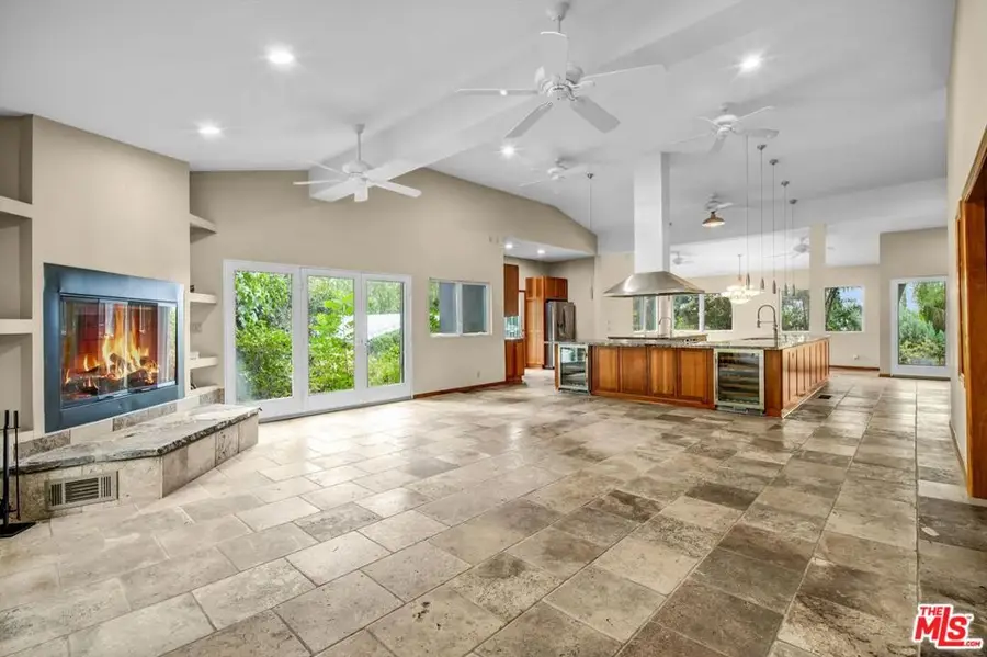 5653 Shirley Avenue, Tarzana, CA 91356 - #3