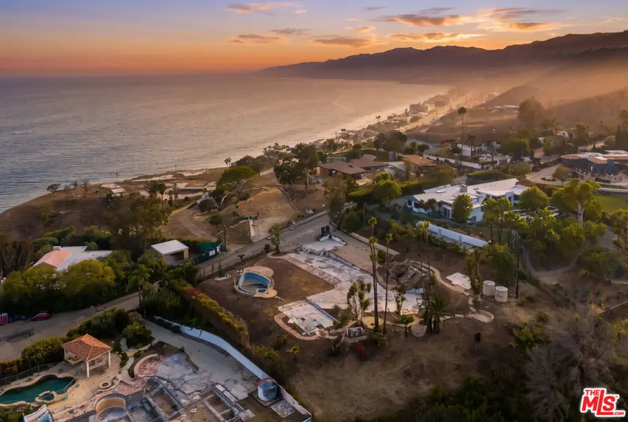 22560 Carbon Mesa Road, Malibu, CA 90265 - #3