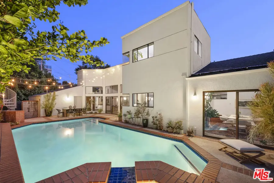 2549 Canyon Oak Drive, Los Angeles, CA 90068 - #2