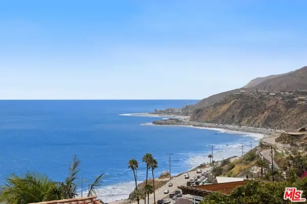 17713 Posetano Road, Pacific Palisades, CA 90272