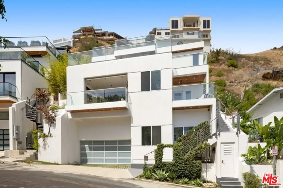 17713 Posetano Road, Pacific Palisades, CA 90272 - #2