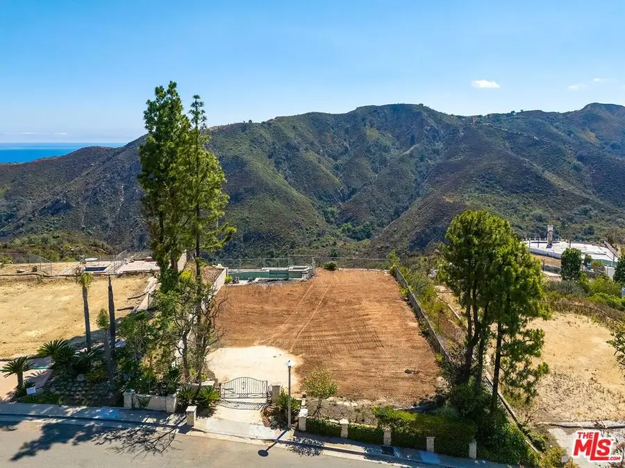 16740 Monte Hermoso Drive, Pacific Palisades, CA 90272 - #3