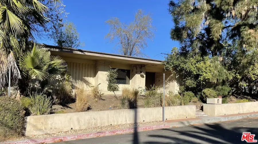 16643 Nanberry Road, Encino, CA 91436 - #2