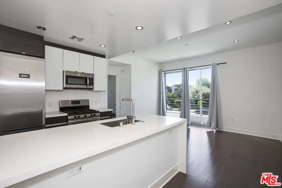 7857 W Manchester Avenue #110, Playa Del Rey, CA 90293 - #3