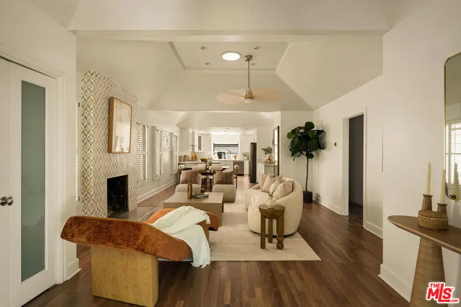 363 Huntley Drive, West Hollywood, CA 90048 - #3