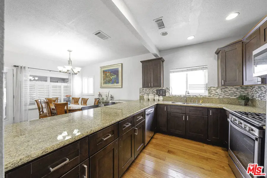 416 N Serrano Avenue, Los Angeles, CA 90004 - #3