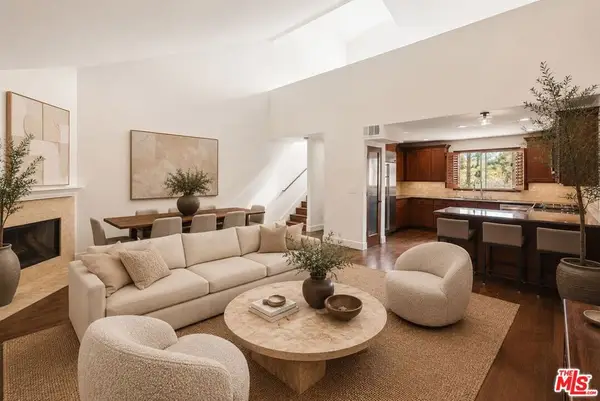 3965 Moore Street #104, Los Angeles, CA 90066