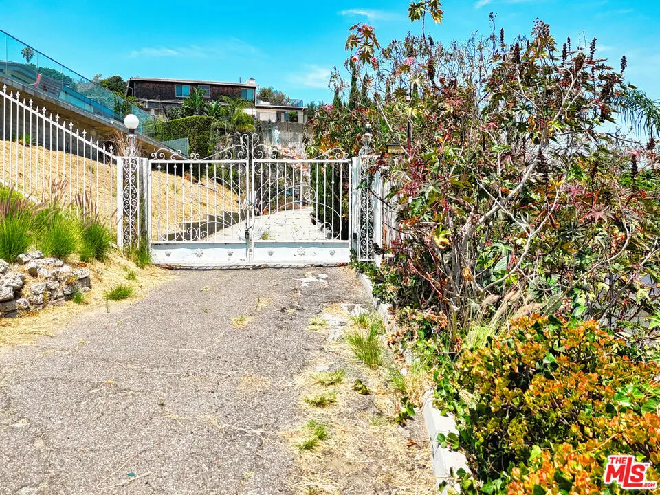 5957 Wrightcrest Drive, Culver City, CA 90232 - #1