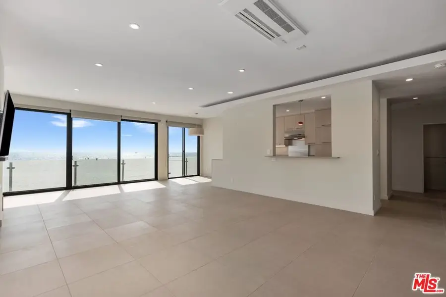 1 Northstar Street #101, Marina Del Rey, CA 90292 - #2