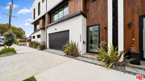2435 S Penmar Avenue, Venice, CA 90291