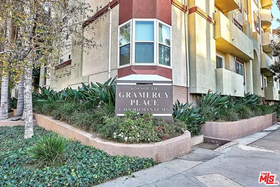 620 S Gramercy Place #301, Los Angeles, CA 90005 - #3