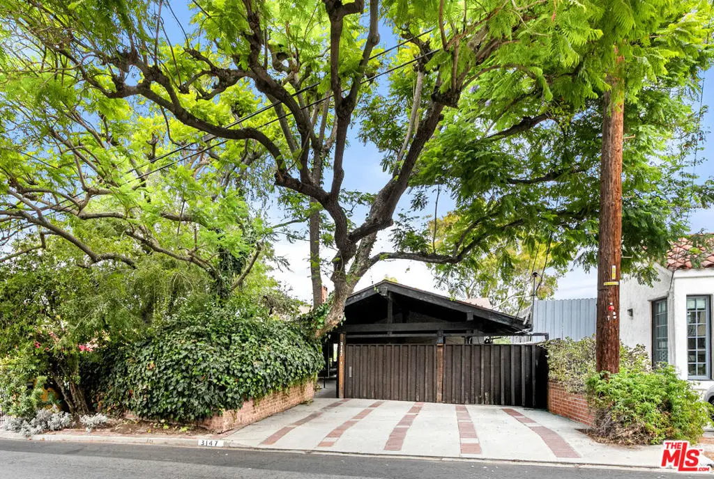 3147 Waverly Drive, Los Angeles, CA 90027 - #1