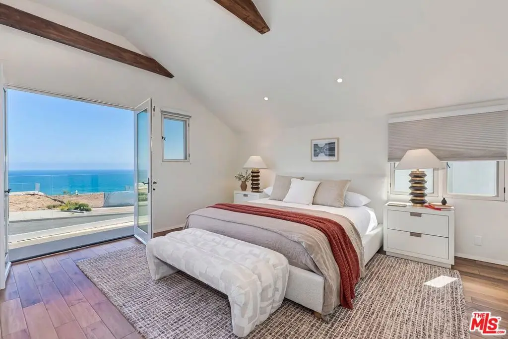 18247 Wakecrest Drive, Malibu, CA 90265 - #1