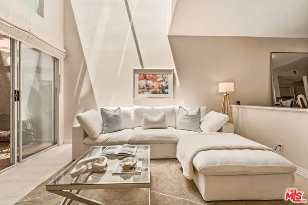 1617 S Beverly Glen Boulevard #204, Los Angeles, CA 90024
