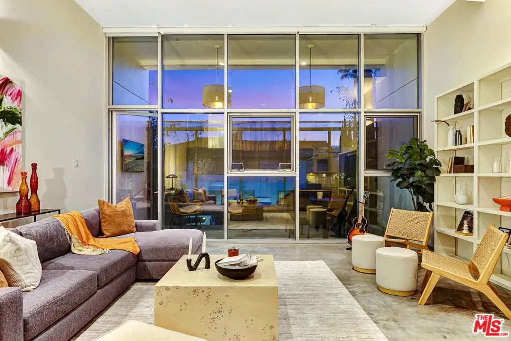803 Wilcox Avenue #4, Los Angeles, CA 90038 - #1
