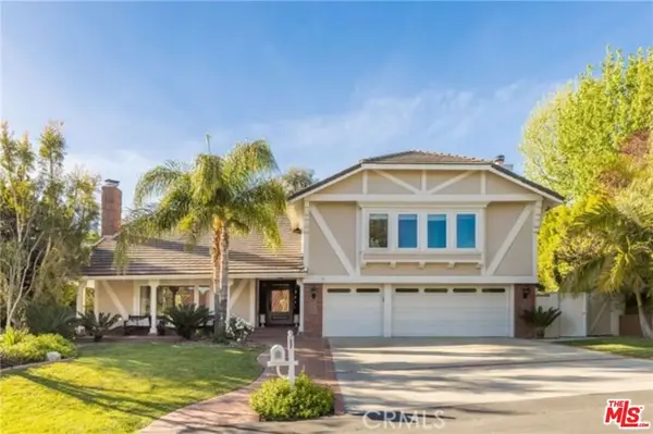 27 Horseshoe Lane, Palos Verdes Peninsula, CA 90274