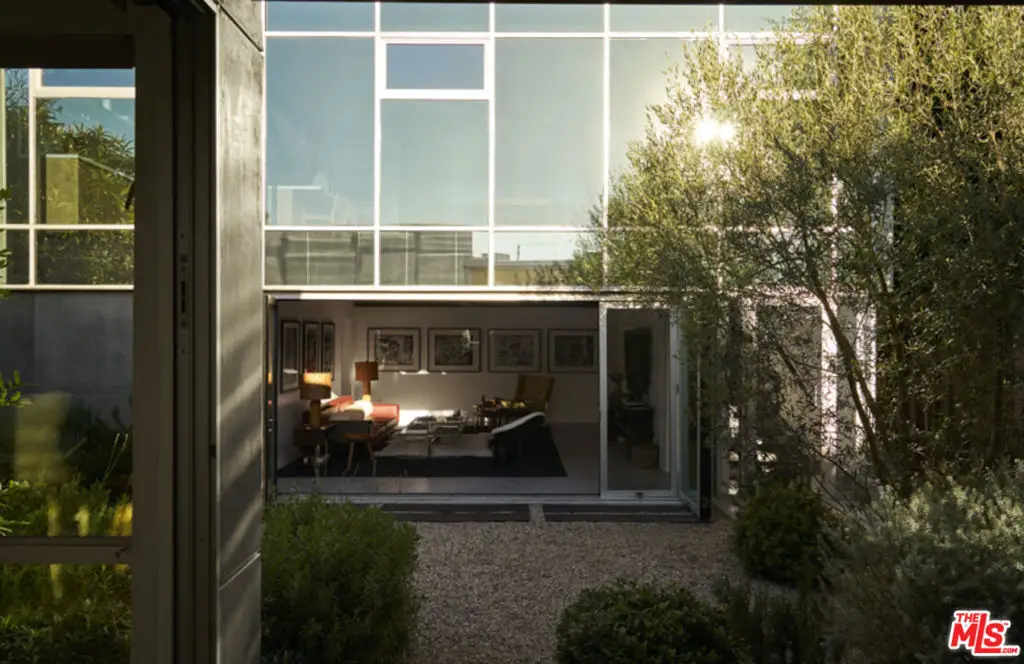 741 Brooks Avenue, Venice, CA 90291 - #1