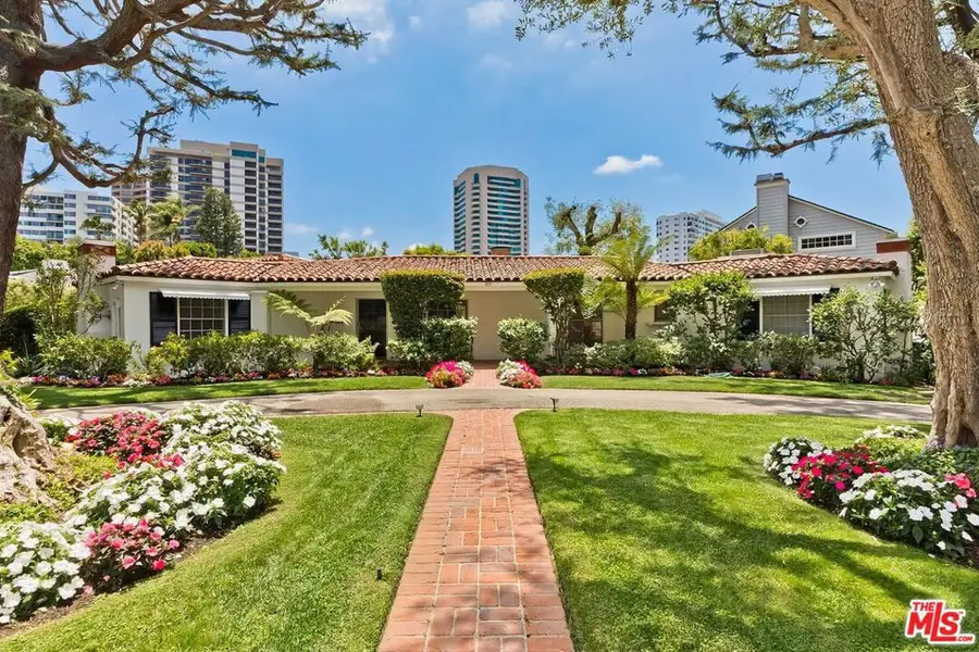 800 Warner Avenue, Los Angeles, CA 90024 - #3