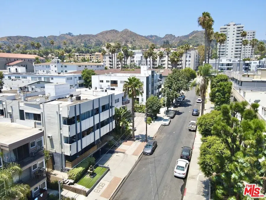 1627 N Poinsettia Place, Los Angeles, CA 90046 - #2