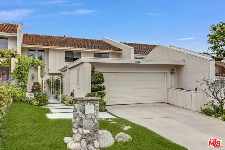 2544 Angelo Drive, Los Angeles, CA 90077 - #2