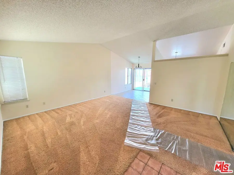 7425 Laurel Avenue, Fontana, CA 92336 - #2