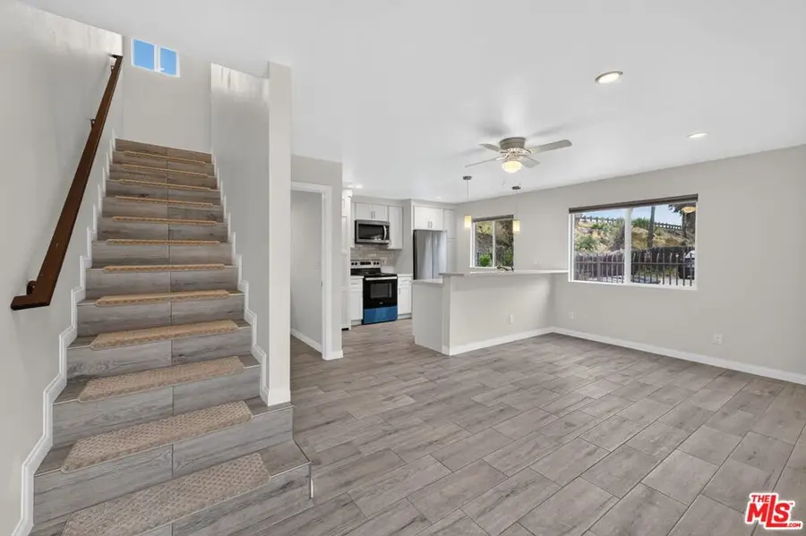 1435 W 22nd Street, Los Angeles, CA 90007 - #3
