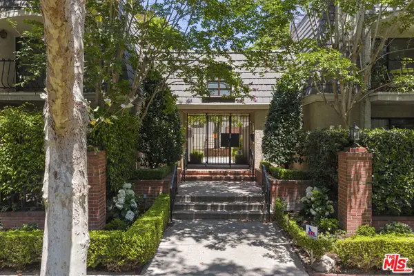 648 Wilcox Avenue, Los Angeles, CA 90004