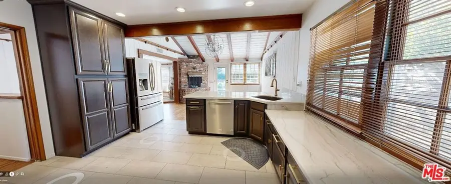 6619 Sunnyslope Avenue, Van Nuys, CA 91401 - #3