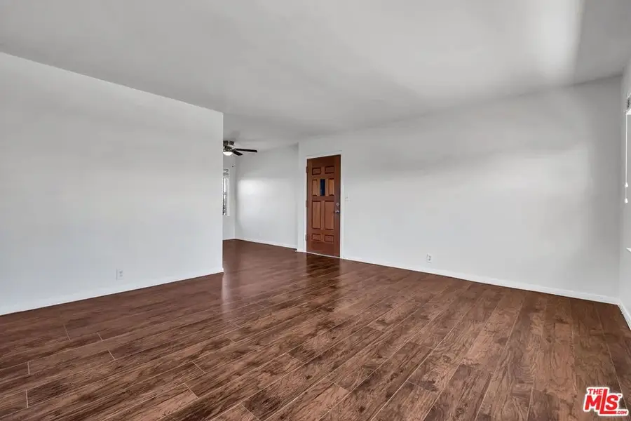 3311 3/4 W 77th Street, Los Angeles, CA 90043 - #2