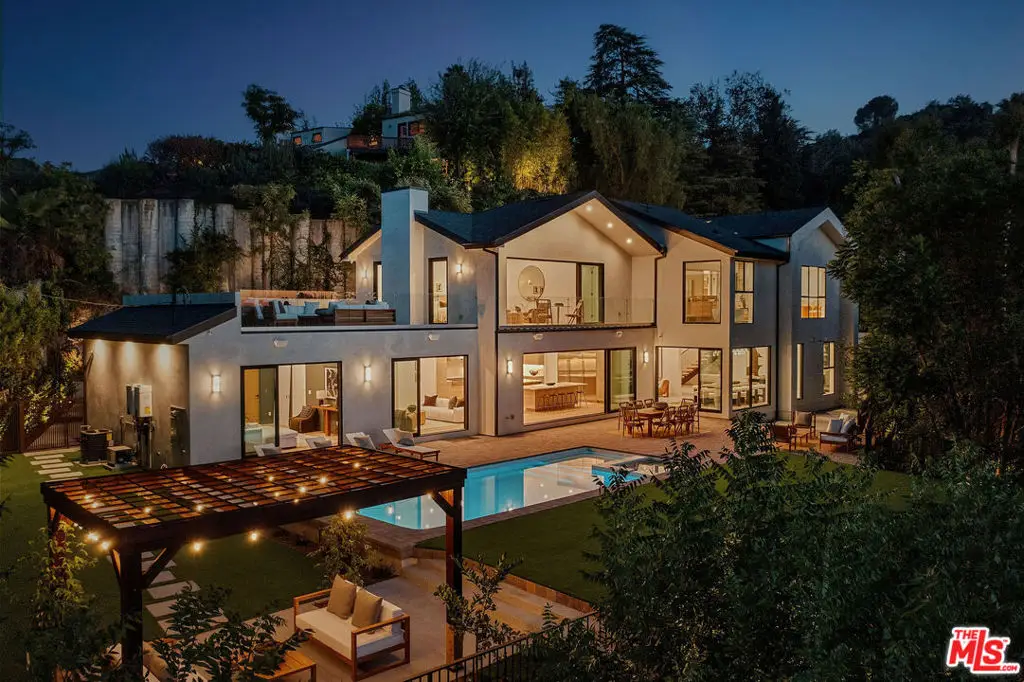 14242 Valley Vista Boulevard, Sherman Oaks, CA 91423 - #1