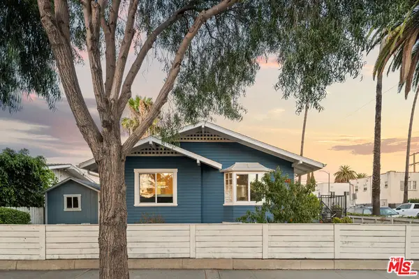 2002 Lime Avenue, Long Beach, CA 90806
