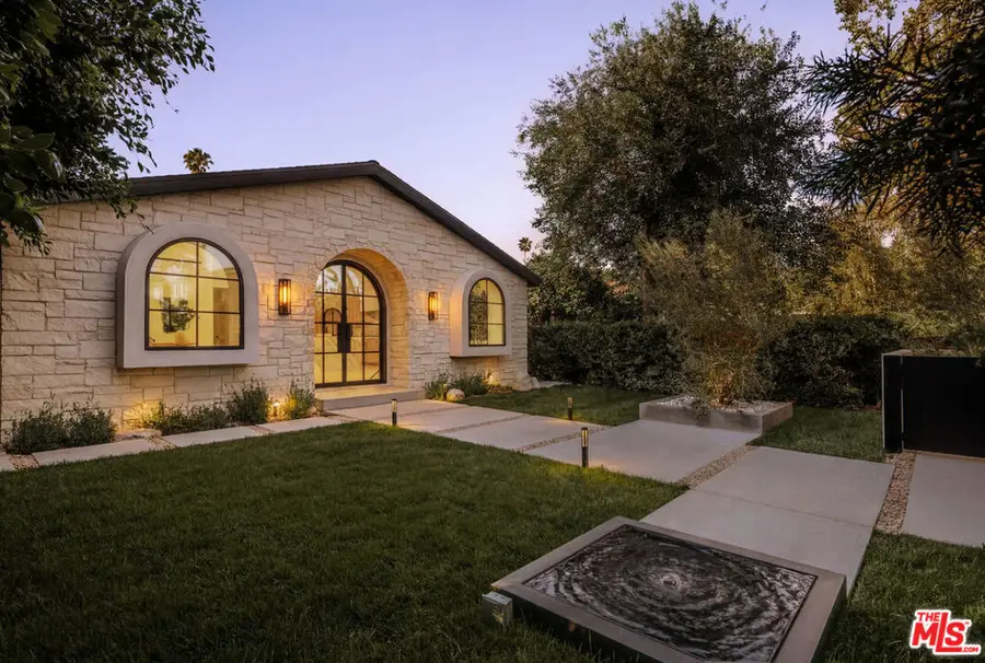 12129 Cantura Street, Studio City, CA 91604 - #2