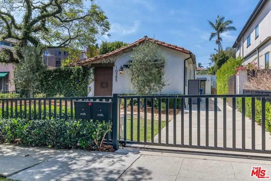 10385 Ilona Avenue, Los Angeles, CA 90064 - #3