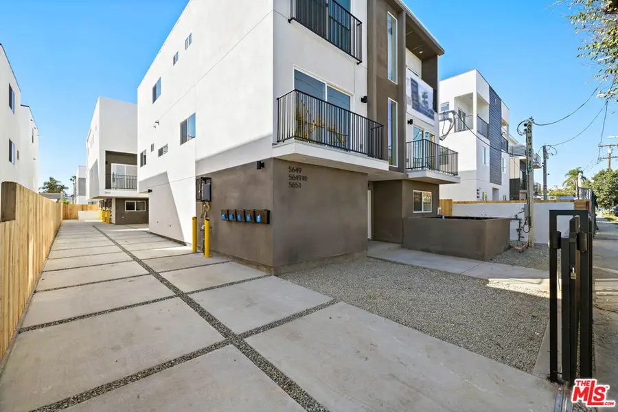 5651 Case Avenue, North Hollywood, CA 91601 - #2