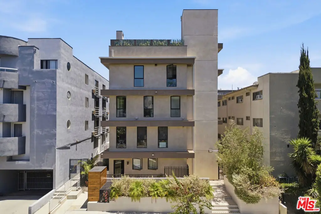 1434 N Poinsettia Place #102, Los Angeles, CA 90046 - #1