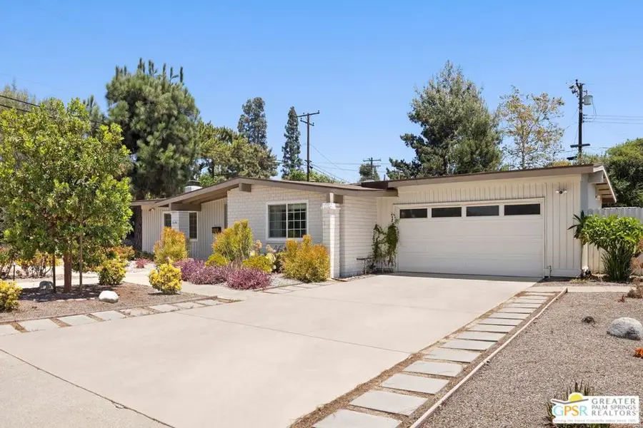 1686 Longwood Avenue, Claremont, CA 91711 - #2