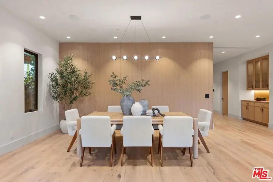 14557 Addison Street, Sherman Oaks, CA 91403 - #2