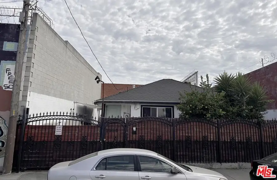 1554 E 24th Street, Los Angeles, CA 90011 - #3