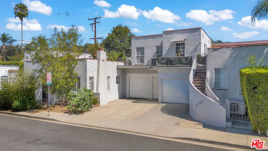 8261 Romaine Street, West Hollywood, CA 90046 - #3
