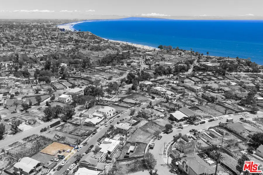 16722 Bollinger Drive, Pacific Palisades, CA 90272 - #2