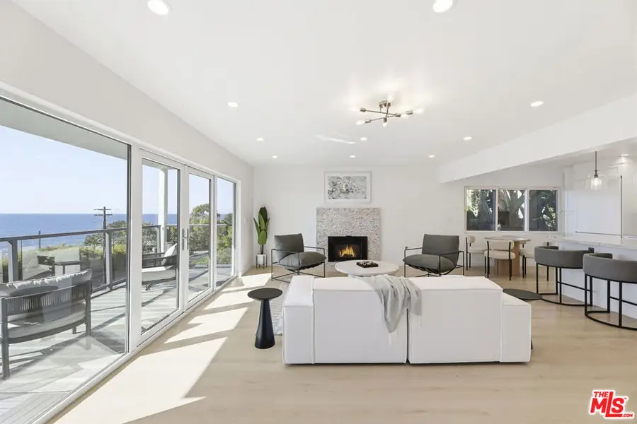 2442 S Coast Highway #3, Laguna Beach, CA 92651 - #2