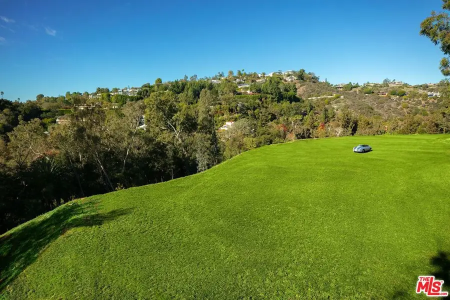 780 Tortuoso Way, Los Angeles, CA 90077 - #2
