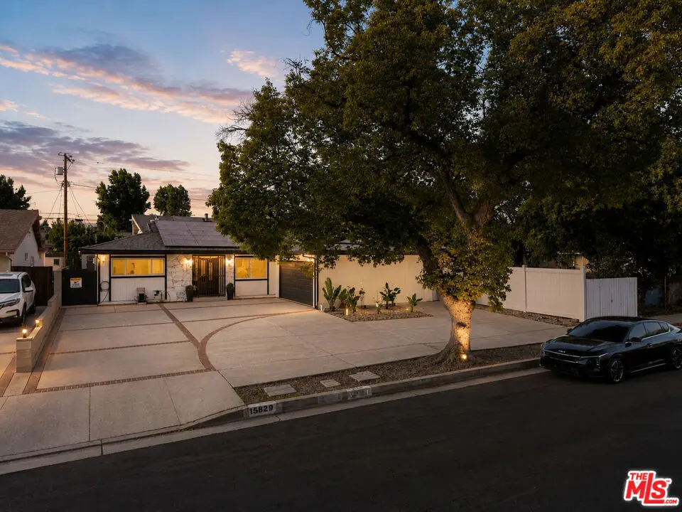 15829 Tupper Street, North Hills, CA 91343 - #1