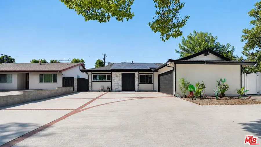 15829 Tupper Street, North Hills, CA 91343 - #3
