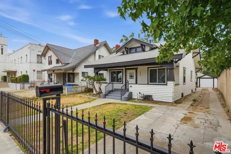 1009 E 43rd Street, Los Angeles, CA 90011 - #2
